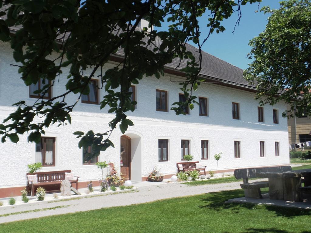 Auszeit Am Ziegenhof Nur Fuer Erwachsene Apartment Schlierbach Exterior photo
